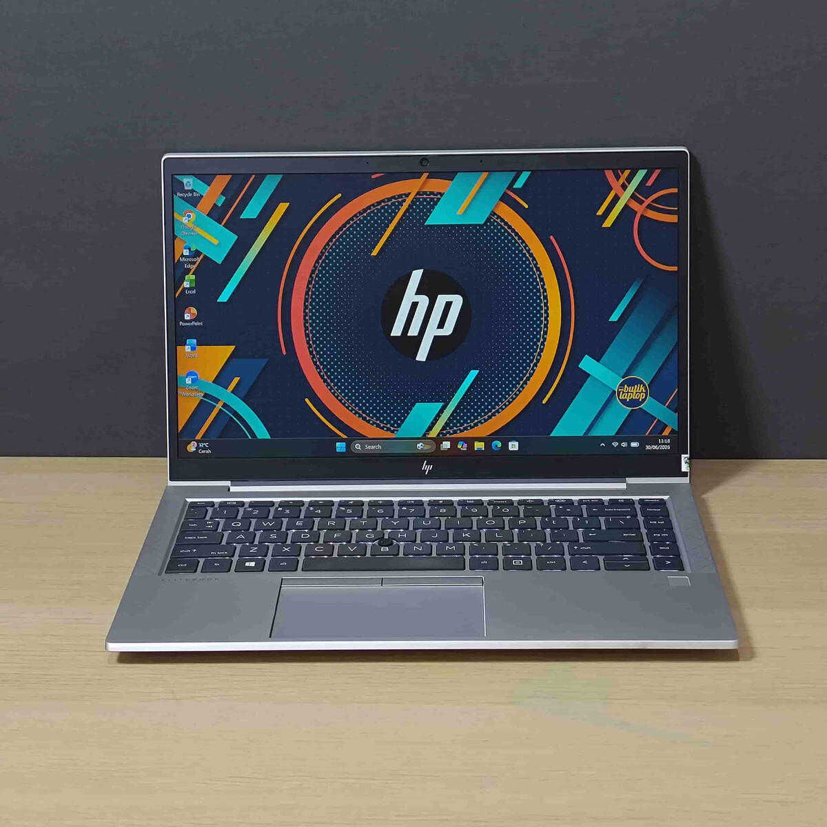 Lenovo Elitebook 845G8 Depan Tengah Lenovo Elitebook 845G8 Tengah Butik Laptop
